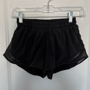 Lululemon black hotty hot 2.5” shorts! Size 4